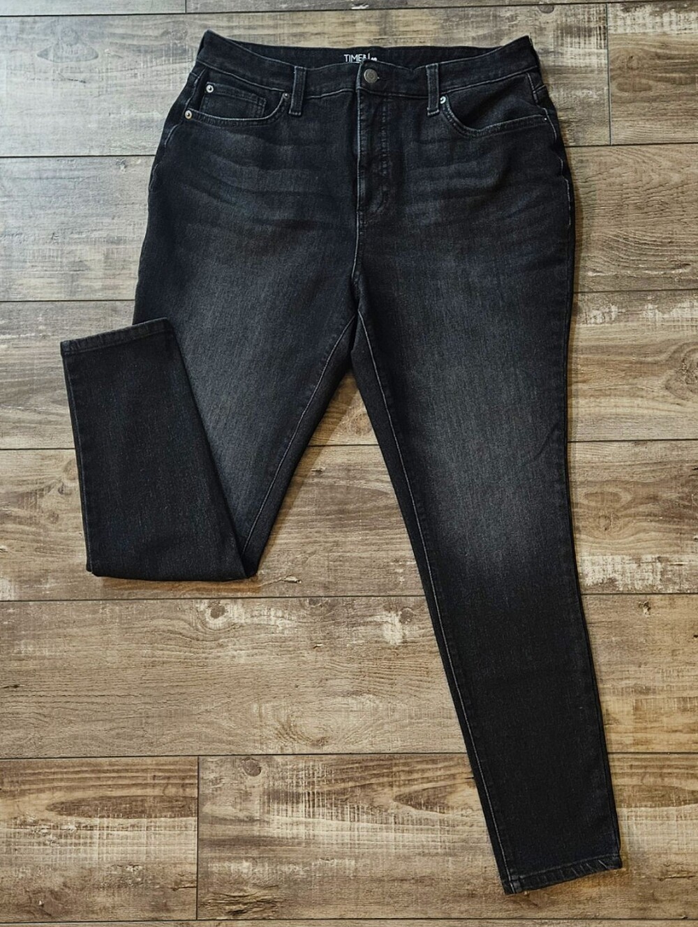 Curvy Time and Tru Black Wash High-Rise Skinny Jeans Size 10